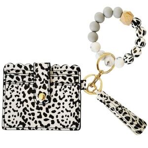 Leopard Print Silicone Beaded Wristlet ID Holder